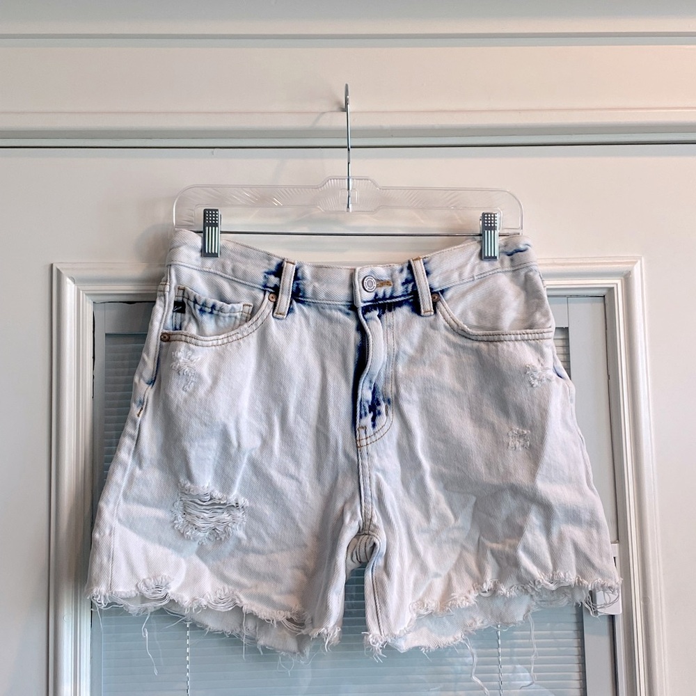 KanCan acid wash jean shorts